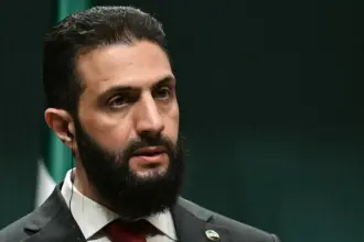 عاجل| الشرع: مؤسسات الدولة ستدخل جميع مناطق المحافظات الشرقية