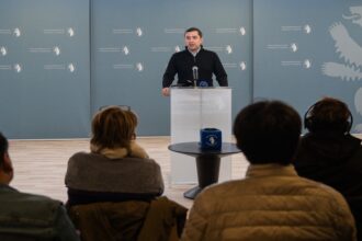 غرينلاند ليست للبيع: نائب رئيس الوزراء يرفض أي ضغوط دولية