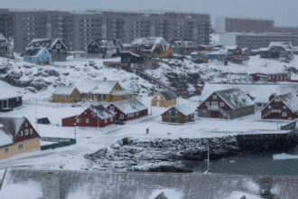 الدنمارك وغرينلاند تقترحان إرسال بعثة مراقبة لحلف الأطلسي إلى غرينلاند