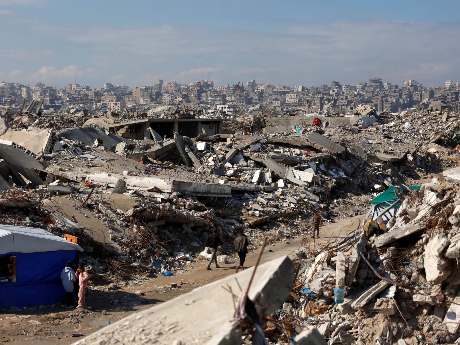 صورة حول : قصف مدفعي إسرائيلي على غزة رغم وقف إطلاق النار وحماس تطالب بإلزام الاحتلال بوقف الخروقات قصف مدفعي إسرائيلي على غزة رغم وقف إطلاق النار وحماس تطالب بإلزام الاحتلال بوقف الخروقات