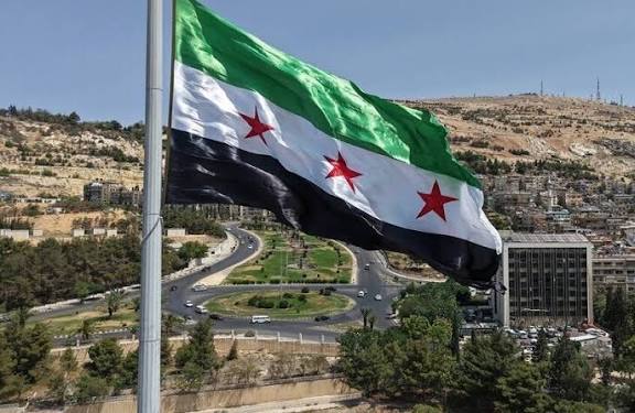 تمديد التهدئة في شمال سوريا: اتفاق حكومي–كردي يمدد وقف إطلاق النار وسط تحركات أمريكية