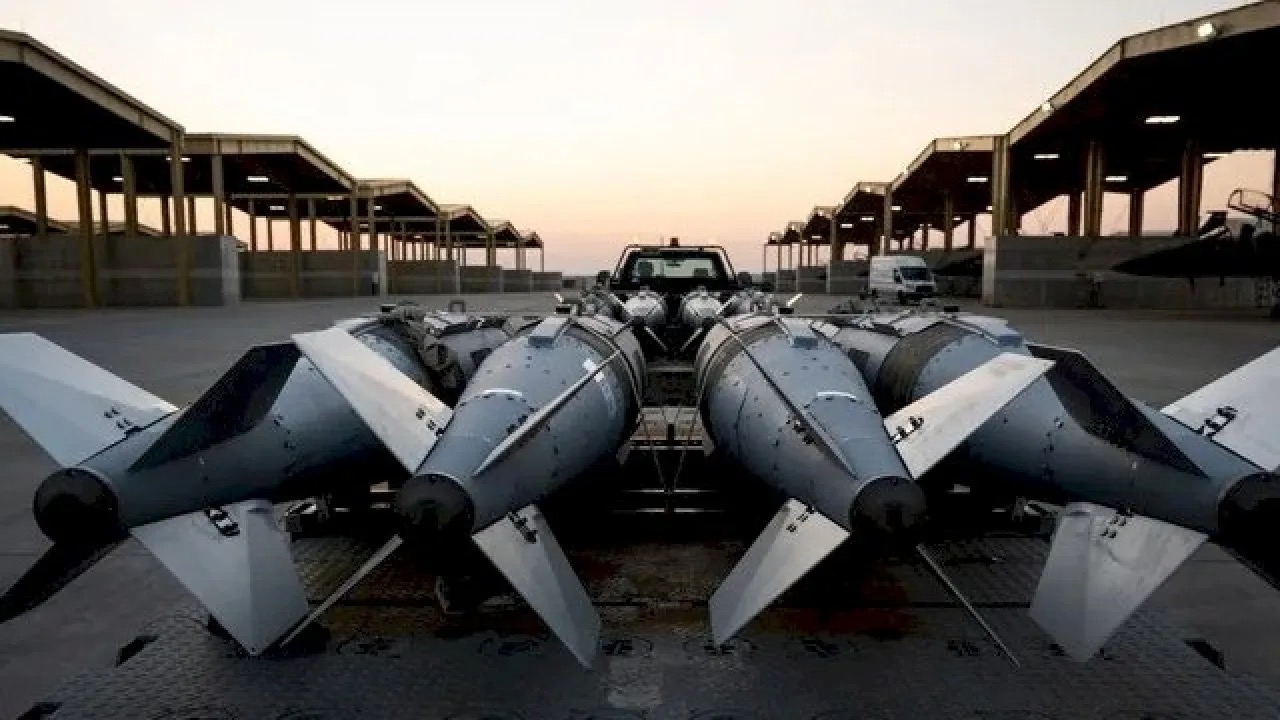 تصعيد أميركي يثير المخاوف: هل تقترب المواجهة مع إيران أم مجرد ضغط لفرض اتفاق جديد؟