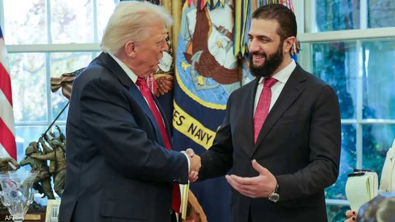 ترامب يعلن دعمه لهجوم الشرع ضد القوات الكردية في سوريا