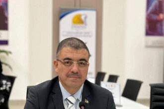 رئيس جامعة عجلون الوطنية يعرض إنجازات الجامعة في اجتماع اتحاد الجامعات العربية