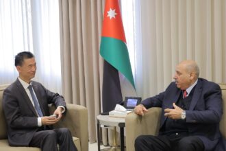 رئيس النواب يستقبل السفير الصيني