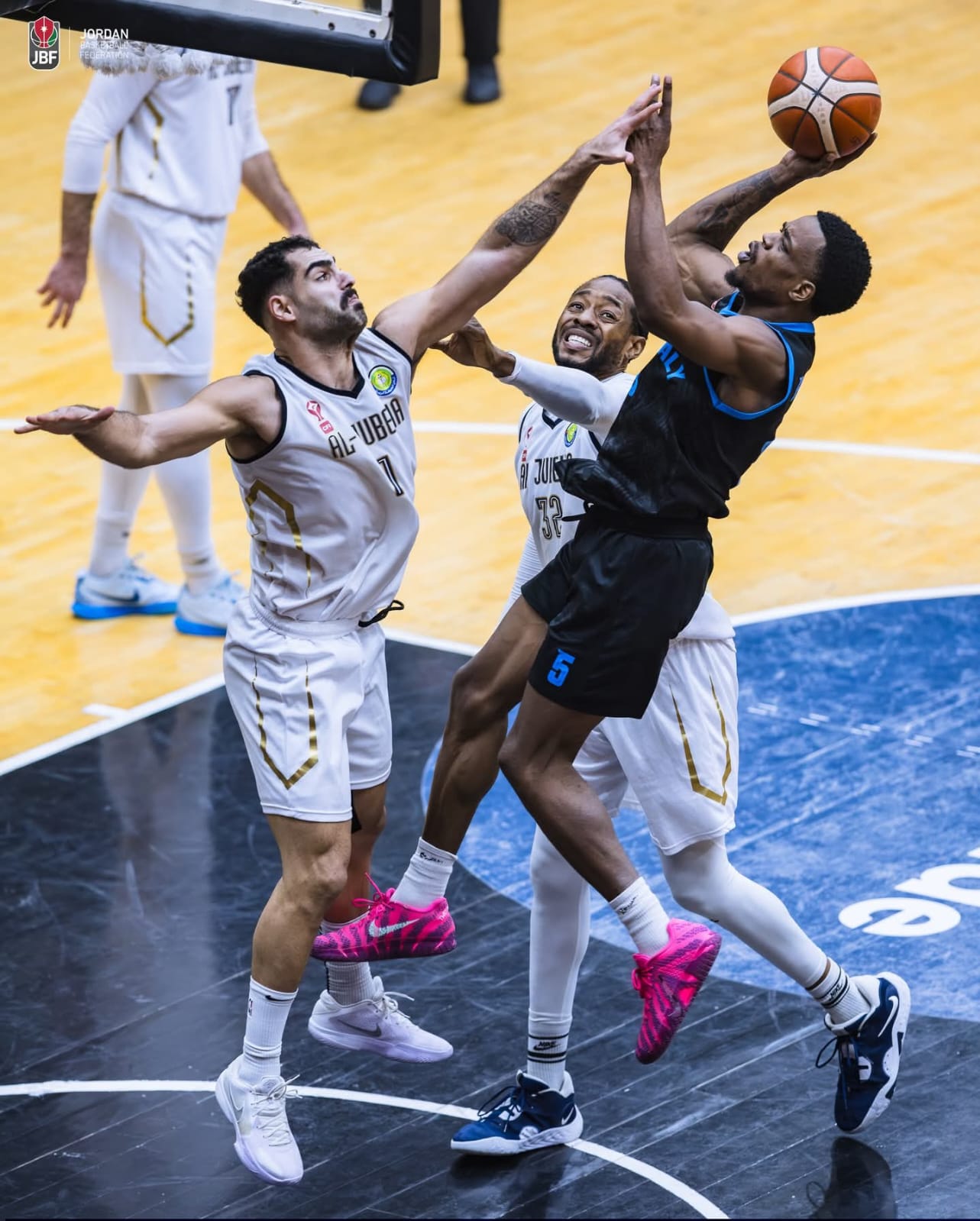 الفيصلي يعزز صدارته بفوزه على الجبيهة في دوري CFI الممتاز لكرة السلة