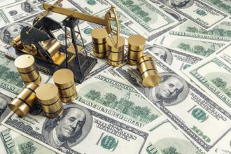 الذهب يتجاوز 5200 دولار مع تراجع الدولار قبيل قرار الاحتياطي الفيدرالي