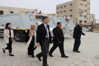 اليابان تمنح بلدية الكرك الكبرى 122 ألف دولار لتطوير خدمات جمع النفايات