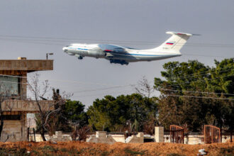 روسيا تسحب قوات ومعدات عسكرية من مطار القامشلي شمال شرق سوريا