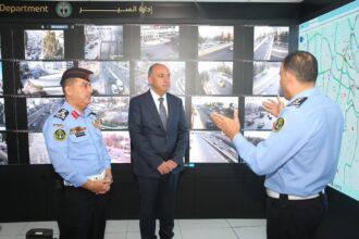 الشواربة يبحث مع إدارة السير تعزيز التعاون وتطوير أنظمة السلامة المرورية في عمّان