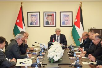 وزير النقل يؤكد تطور القطاع وأهميته في دعم الاقتصاد وتعزيز السلم المجتمعي