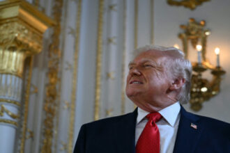 ترامب يعلن اتفاق بوتين على وقف القصف في أوكرانيا لمدة أسبوع وفتح المجال الجوي لفنزويلا