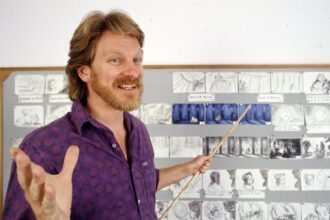 رحيل المخرج العالمي روجر أليرز