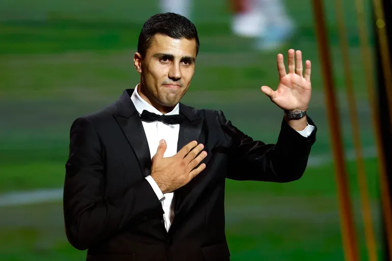 صورة حول : ريال مدريد يراقب رودري تمهيدًا للتعاقد معه ريال مدريد يراقب رودري تمهيدًا للتعاقد معه