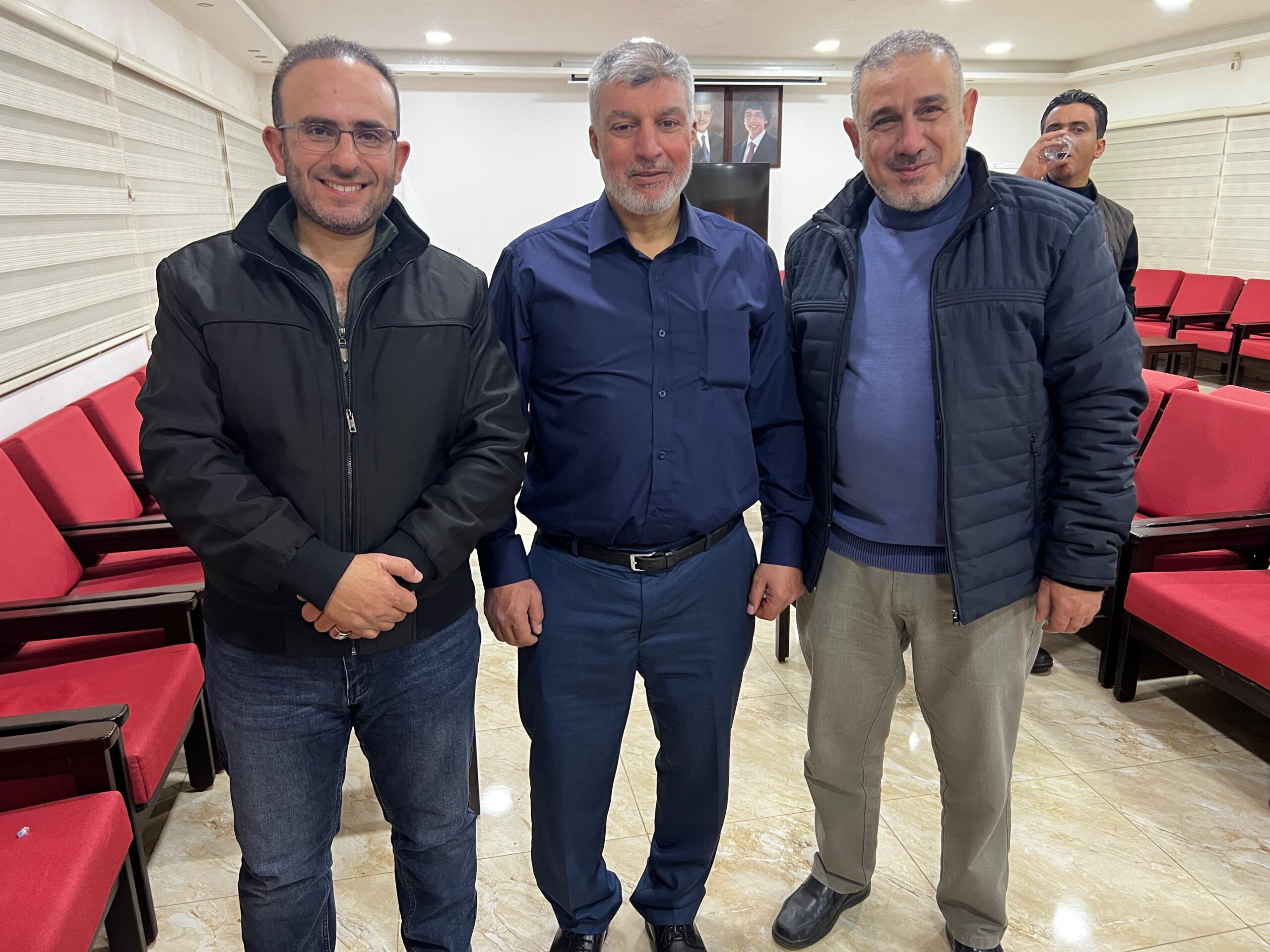 صورة حول : حفل وداع للمهندس سعد العقرباوي وسط إشادة زملائه حفل وداع للمهندس سعد العقرباوي وسط إشادة زملائه