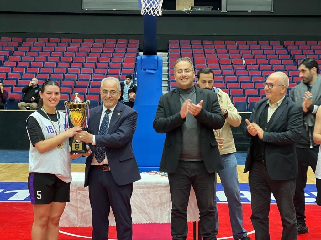 عمان الأهلية تتصدر البطولة الودية لكرة السلة 3×3 "طالبات" لـ 7 جامعات أردنية