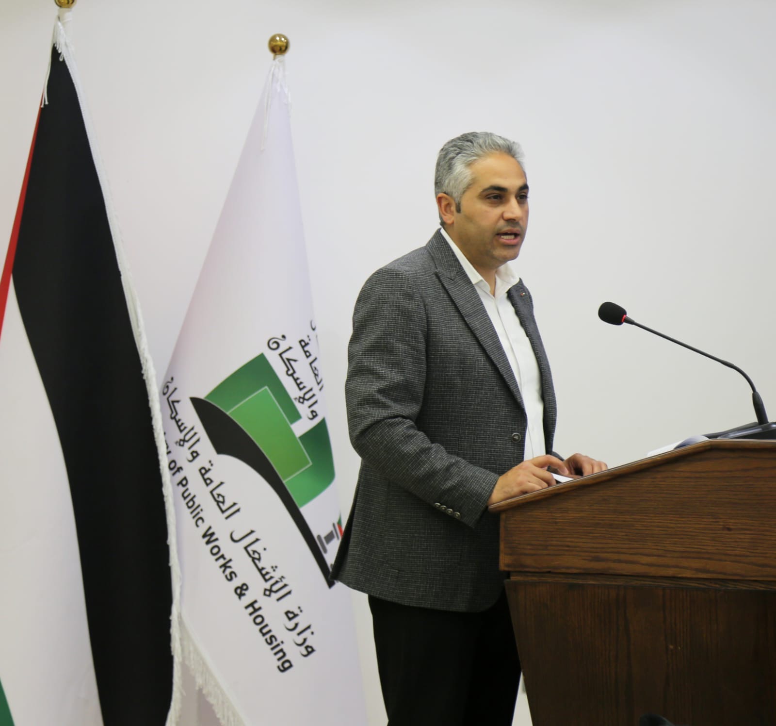 الميثاق الوطني" النيابية تزور وزارة الأشغال وتطلع على خطتها الاستراتيجية