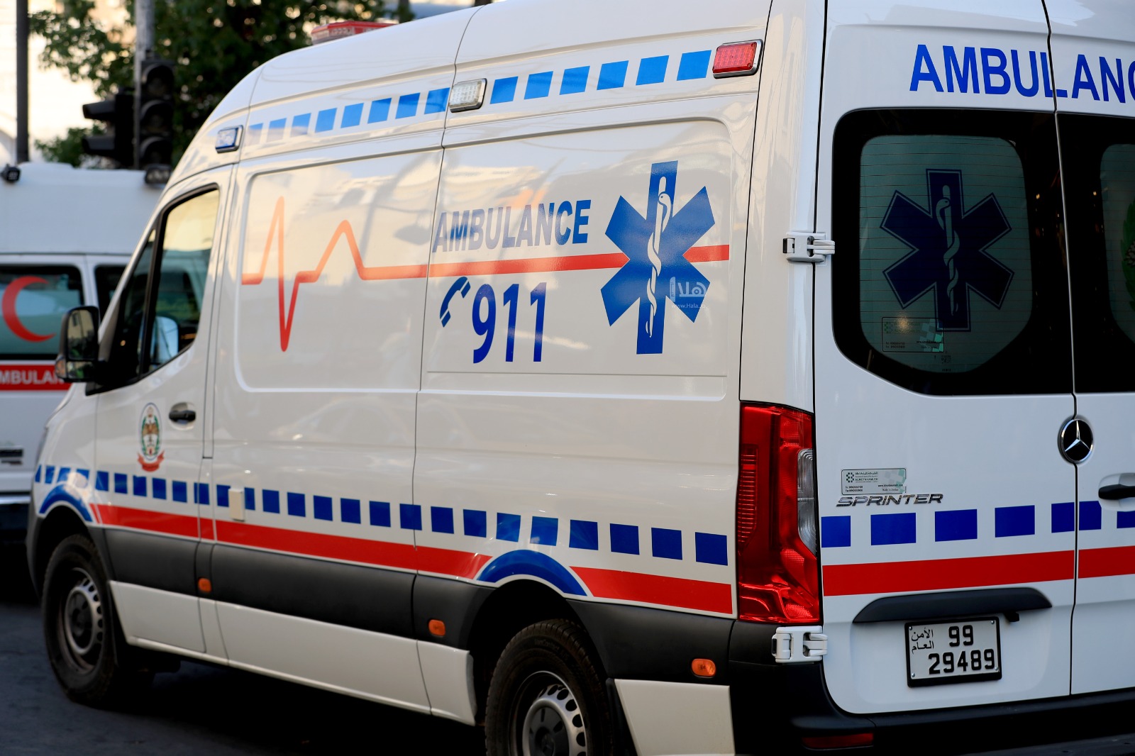 وفاتان وخمس إصابات وضبط مركبات مسرعة