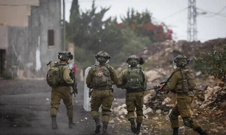 صورة حول : اقتـحام نابلس واعتقال أربعة شبان فجر الاثنين اقتـحام نابلس واعتقال أربعة شبان فجر الاثنين