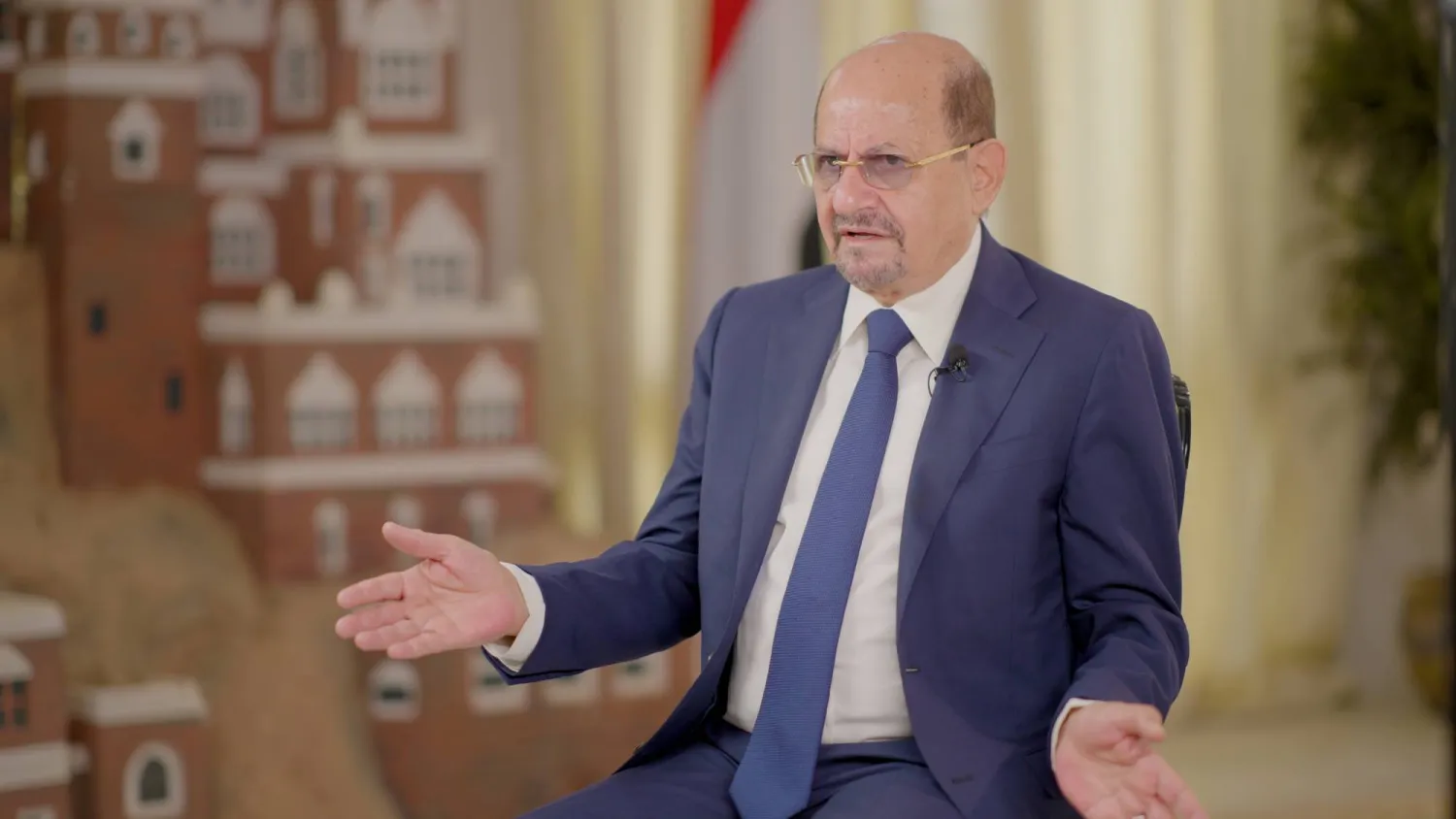 رئيس الحكومة اليمنية يأمر بتحقيق عاجل بالاعتداء