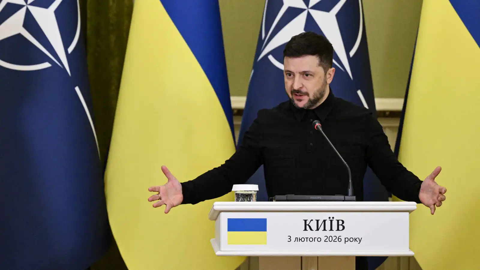 صورة حول : زيلينسكي يعلن مقتل 55 ألف جندي أوكراني بالحرب زيلينسكي يعلن مقتل 55 ألف جندي أوكراني بالحرب