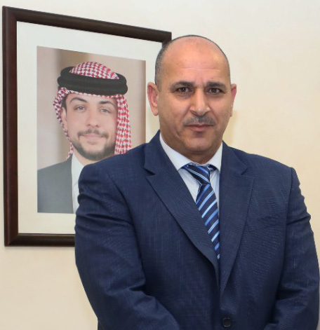 الخرابشة: توحيد إجراءات النقل تمهيداً للتحول الإلكتروني