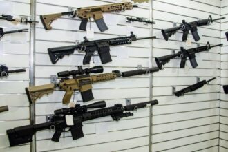 بريطانيا تخصص 150 مليون جنيه لدعم أوكرانيا بأسلحة أميركية