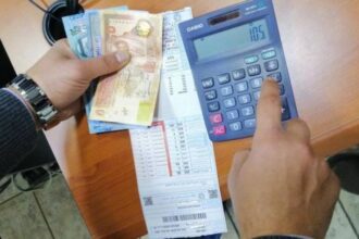 تثبيت أسعار الكهرباء لشهر آذار في الأردن