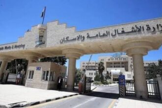 موظف بوزارة الأشغال يطالب بوقف شحططته بين المحافظات