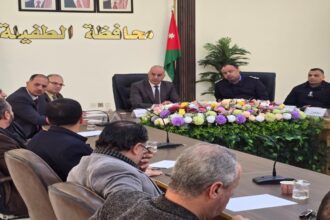 الطفيلة تبحث جاهزية الأسواق والخدمات استعداداً لرمضان