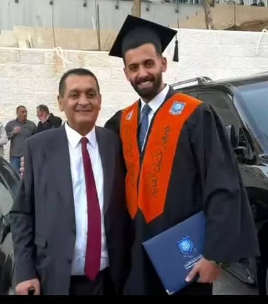 عبدالله مروان الركيبات ، مبارك شهادة الهندسة في العمارة