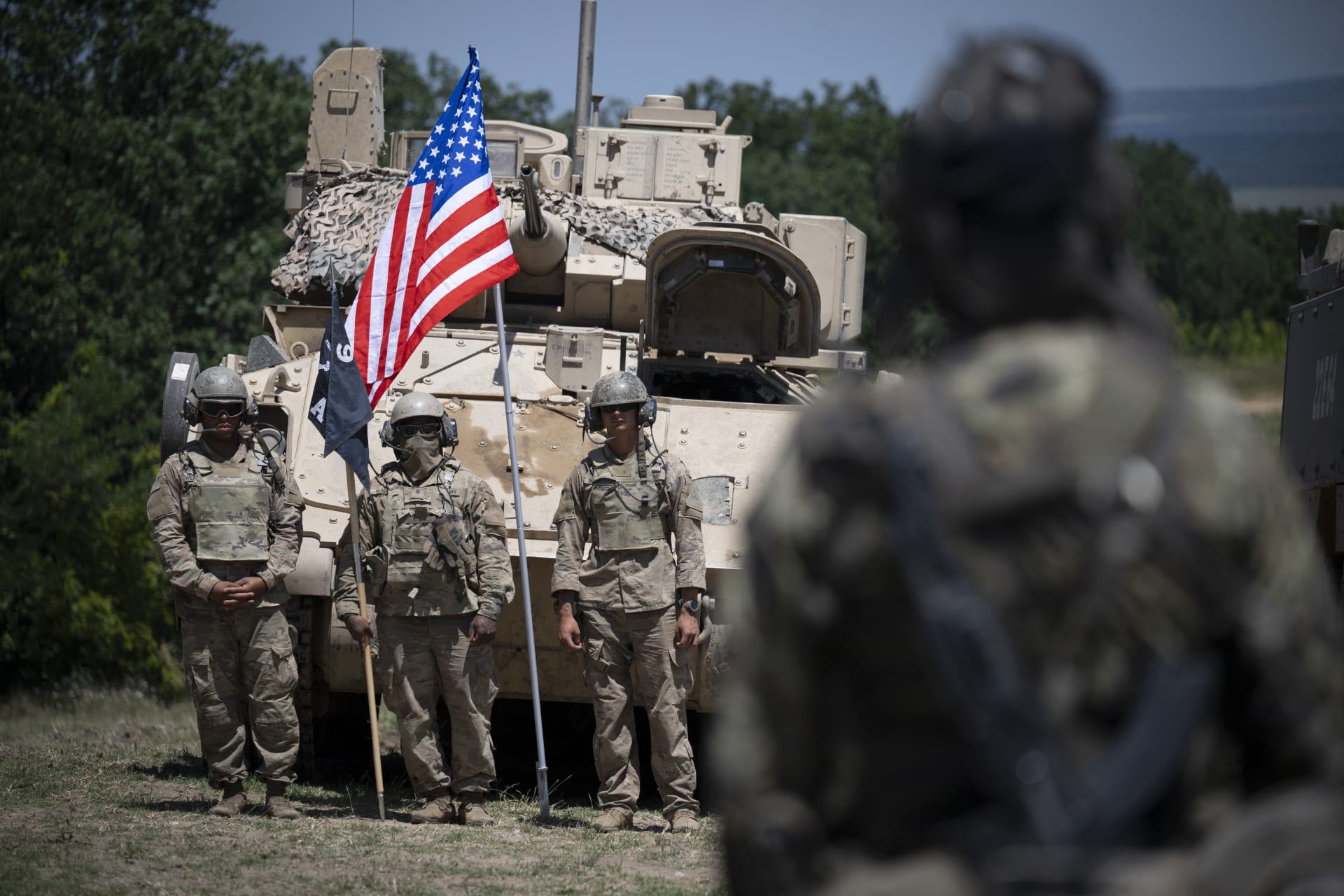 صورة حول : الجيش الأمريكي يعلن جاهزيته لضرب إيران الجيش الأمريكي يعلن جاهزيته لضرب إيران