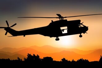 مقتل طيار ومساعده بتحطم مروحية في إيران