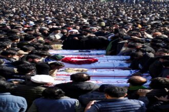 تشييع ضحايا تفجير مسجد في إسلام آباد وسط مخاوف من هجمات جديدة