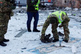 زيلينسكي يتهم روسيا بتفضيل الهجمات على الدبلوماسية