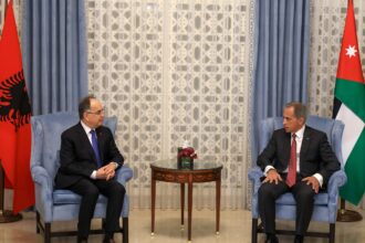 عاجل | جعفر حسان يستقبل الرئيس الألباني لتعزيز العلاقات الثنائية
