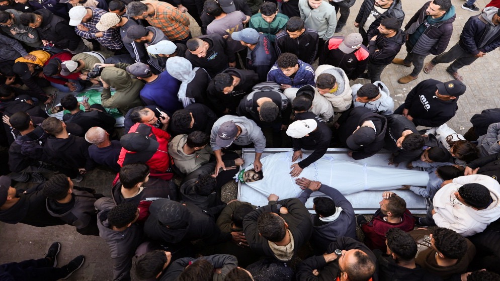 ارتفاع حصيلة شهداء غزة إلى 72,037