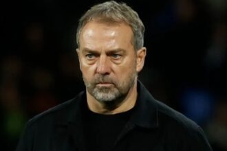 هانزي فليك يقلق من غياب رافينيا ويشدد على أهمية العقلية أمام ألباسيتي