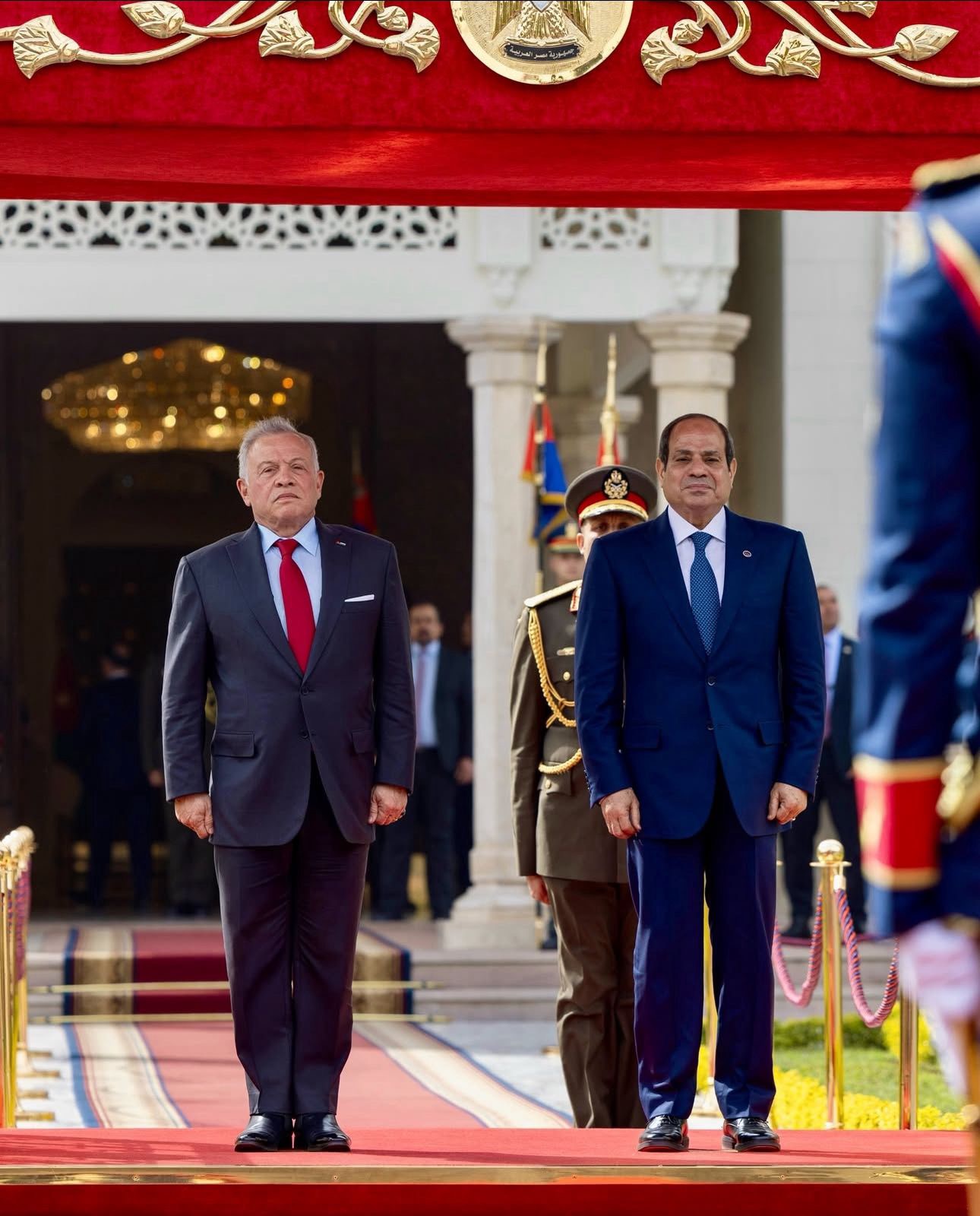 عاجل | الملك والرئيس المصري يبحثان تعزيز العمل العربي المشترك