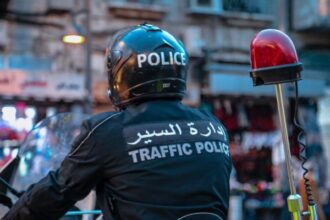 السير :حادث دهس وتصادم شاحنتين وصهريج غاز