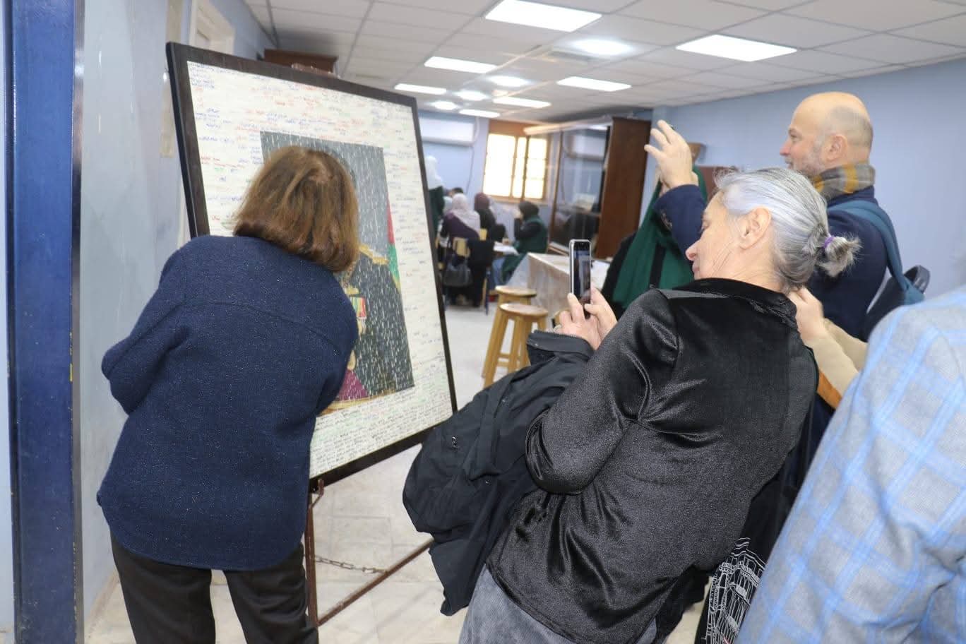 لجنة أكاديمية من جامعتي بولونيا ورافينا الإيطاليتين تزور معهد الفسيفساء