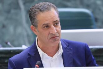 الأزايدة يحذر من ضبابية العقوبات في قانون الغاز