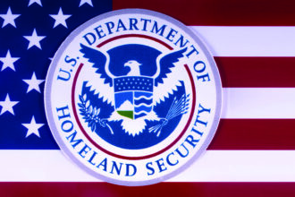 بدء إغلاق جزئي لوزارة الأمن الداخلي الأمريكية