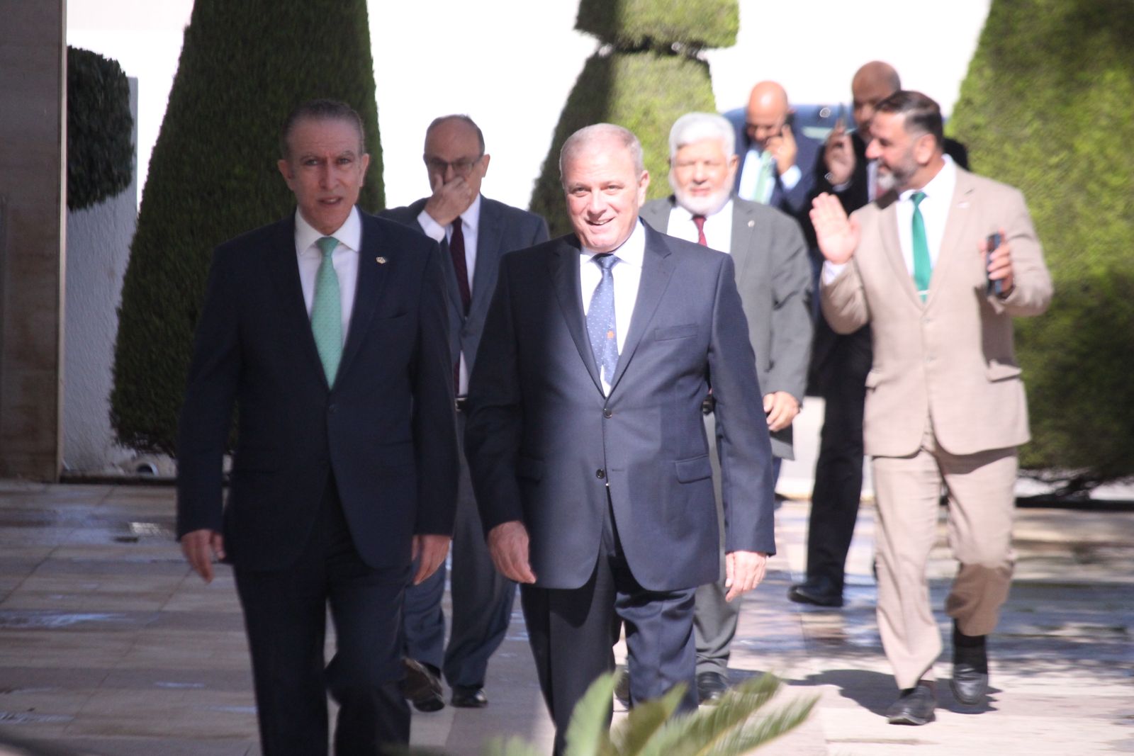 لقطات قبيل انطلاق جلسة النواب اليوم