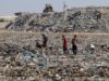 الأمم المتحدة تبدأ إزالة مكب نفايات ضخم في مدينة غزة