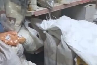 عاجل | إغلاق مشغل بهارات غير مرخّص وضبط مواد مجهولة المصدر في عمّان