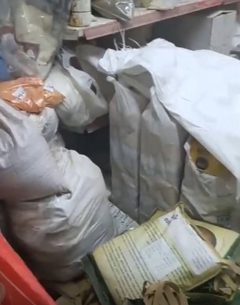 عاجل | إغلاق مشغل بهارات غير مرخّص وضبط مواد مجهولة المصدر في عمّان