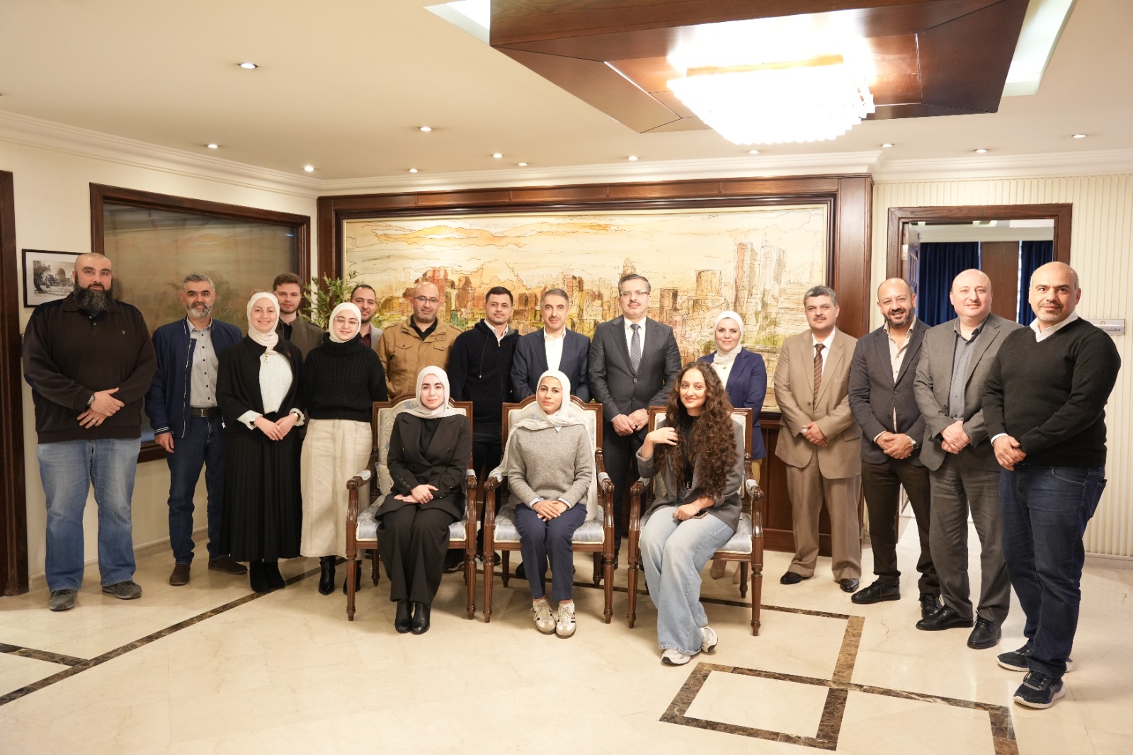 " صناعة عمّان" توقّع عقود احتضان مع مشاريع ريادية تقنية