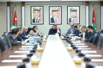 "التربية النيابية" تناقش مشروع قانون التعليم وتنمية الموارد البشرية لسنة 2026