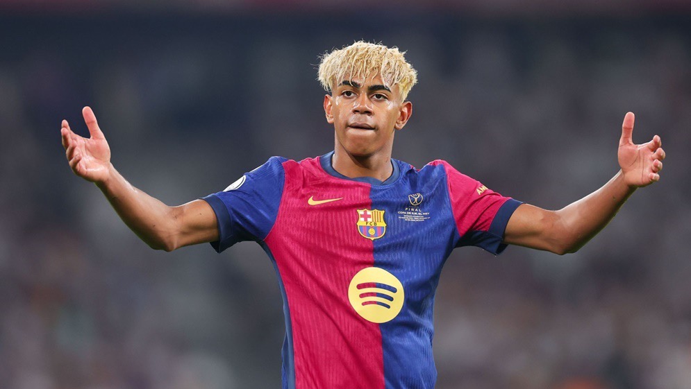 يامال يكسر رقمًا مبكرًا لميسي بقميص برشلونة